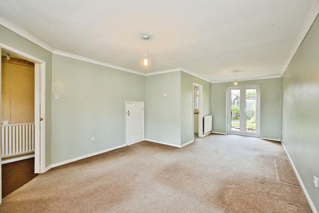 Property photo 2 of 17 Pbox-Img.Jpg