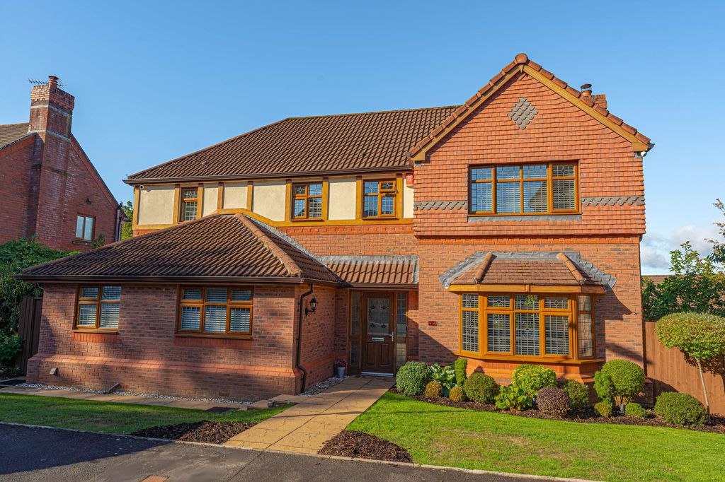 Property photo 1 of 72 1