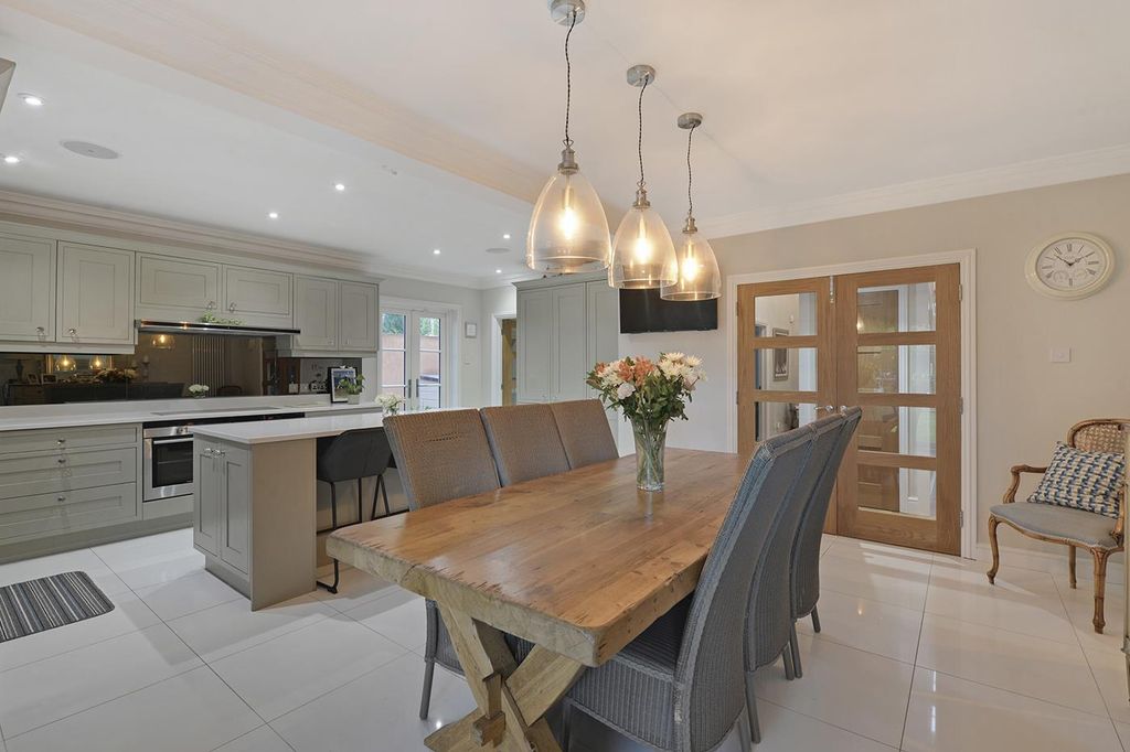 Property photo 1 of 41 13.