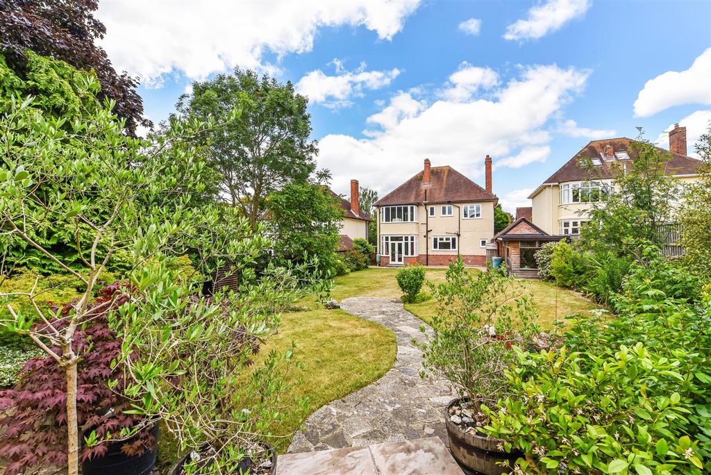 Property photo 2 of 32 Sketch_Ph24_6043185.Jpg