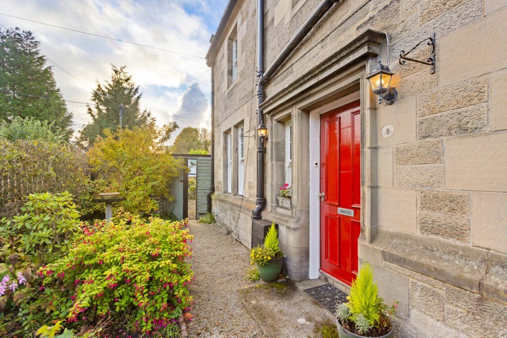 Property photo 2 of 55