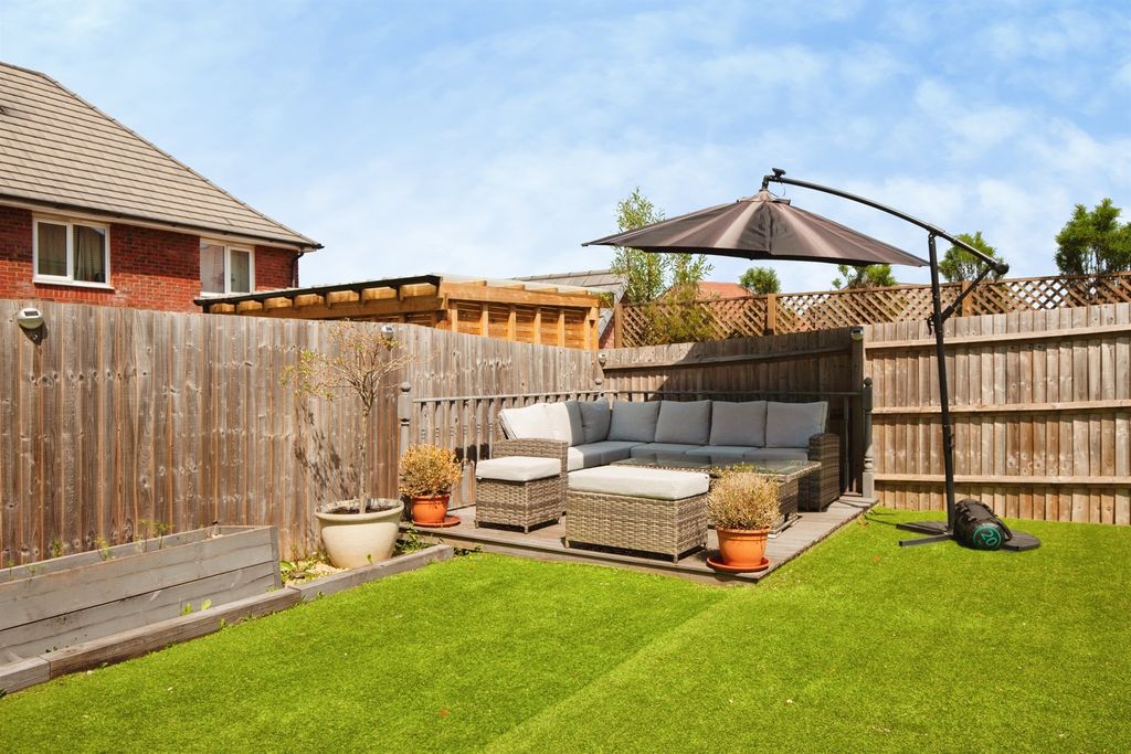 Property photo 2 of 16
