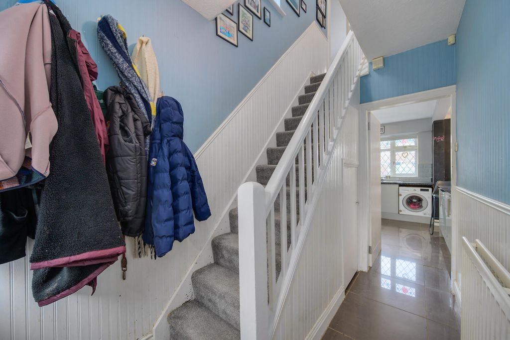 Property photo 2 of 26 Hallway