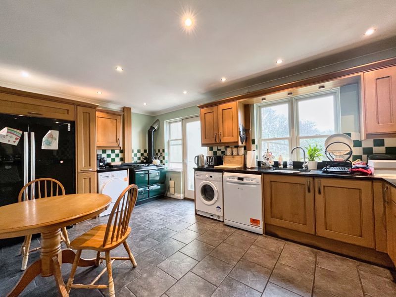 Property photo 2 of 26 Photo 19