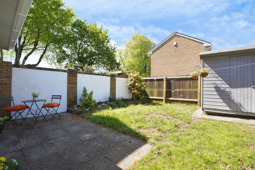 Property photo 3 of 15