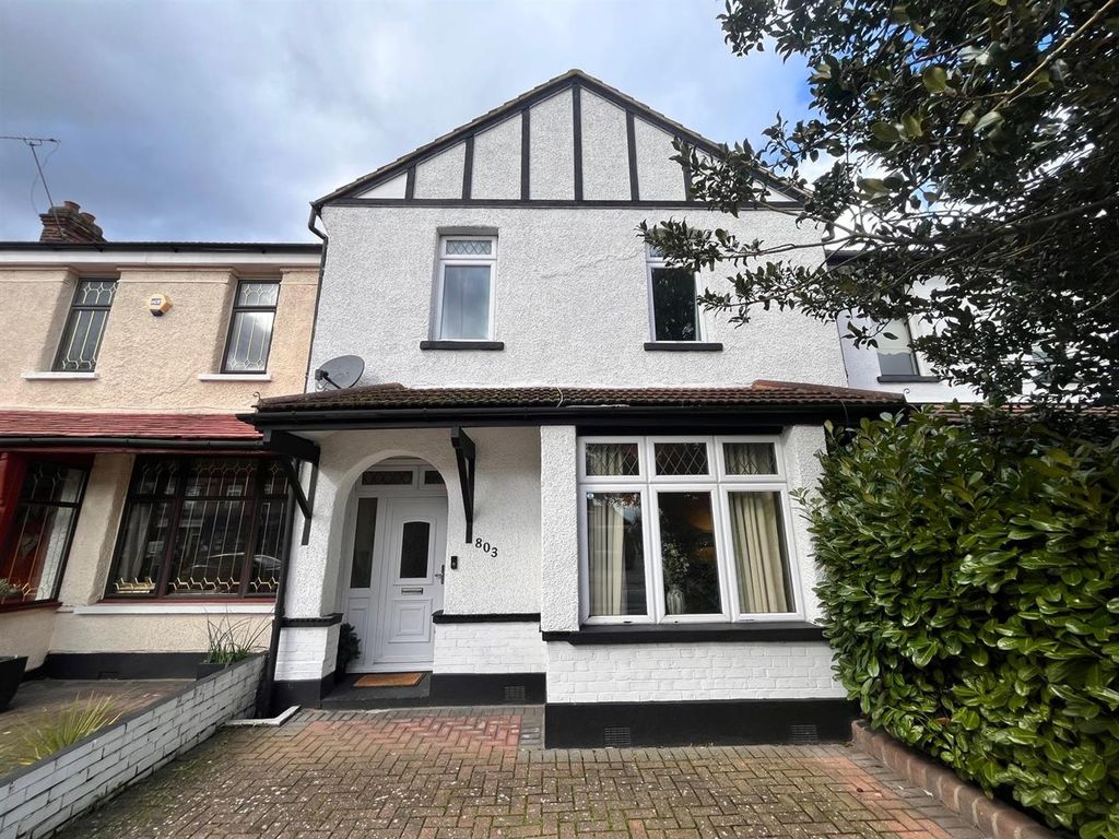 Property photo 1 of 34