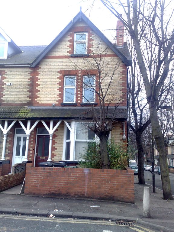 Property photo 1 of 6 Front