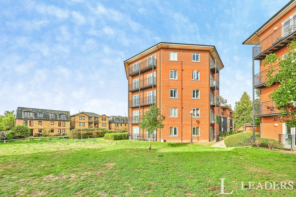 Property photo 1 of 22 Pbox-Img.Jpg