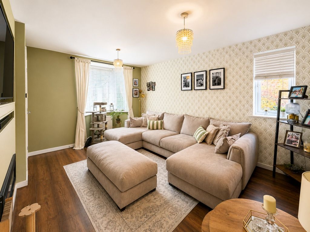 Property photo 2 of 19 5283862