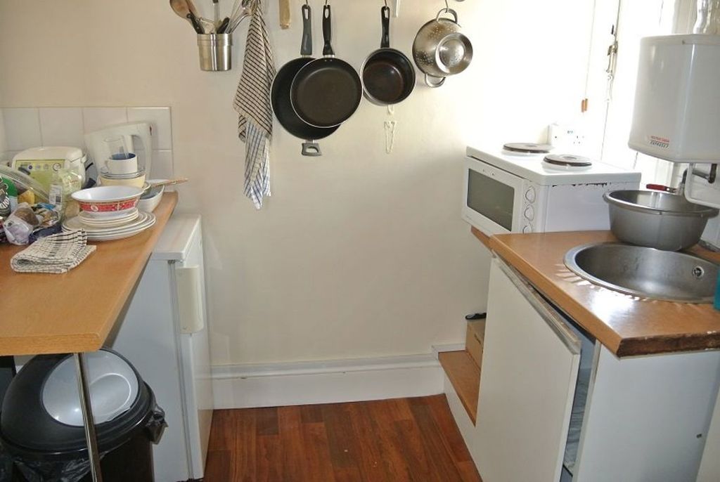 Property photo 3 of 3