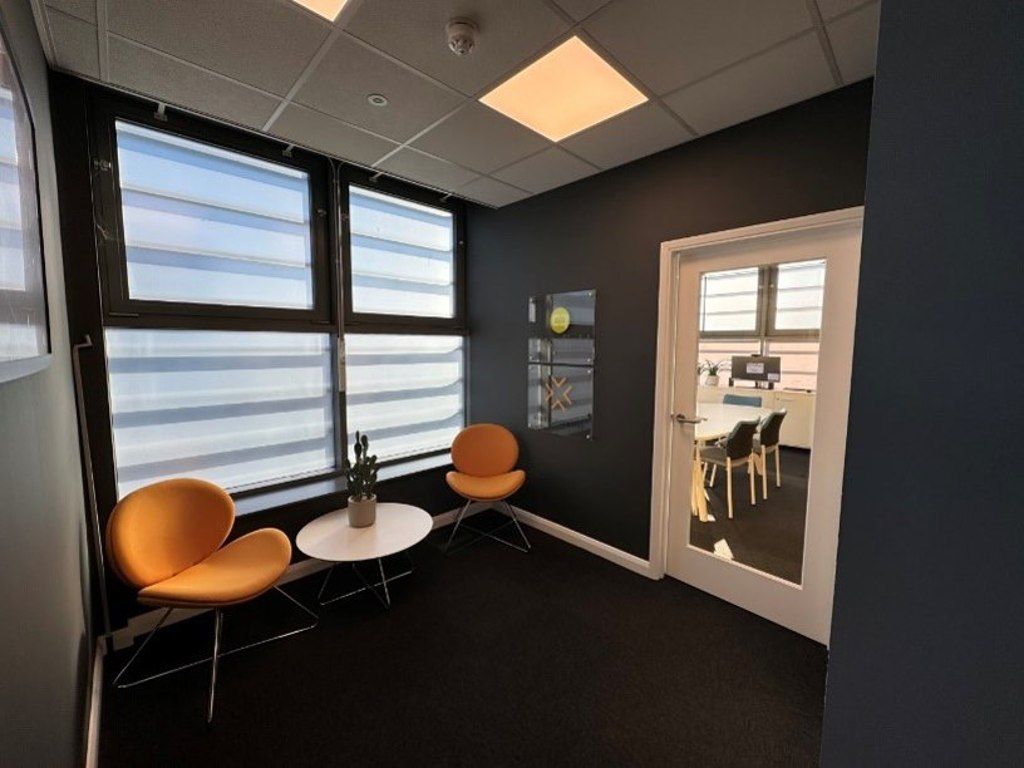 Property photo 3 of 8 Photo 3