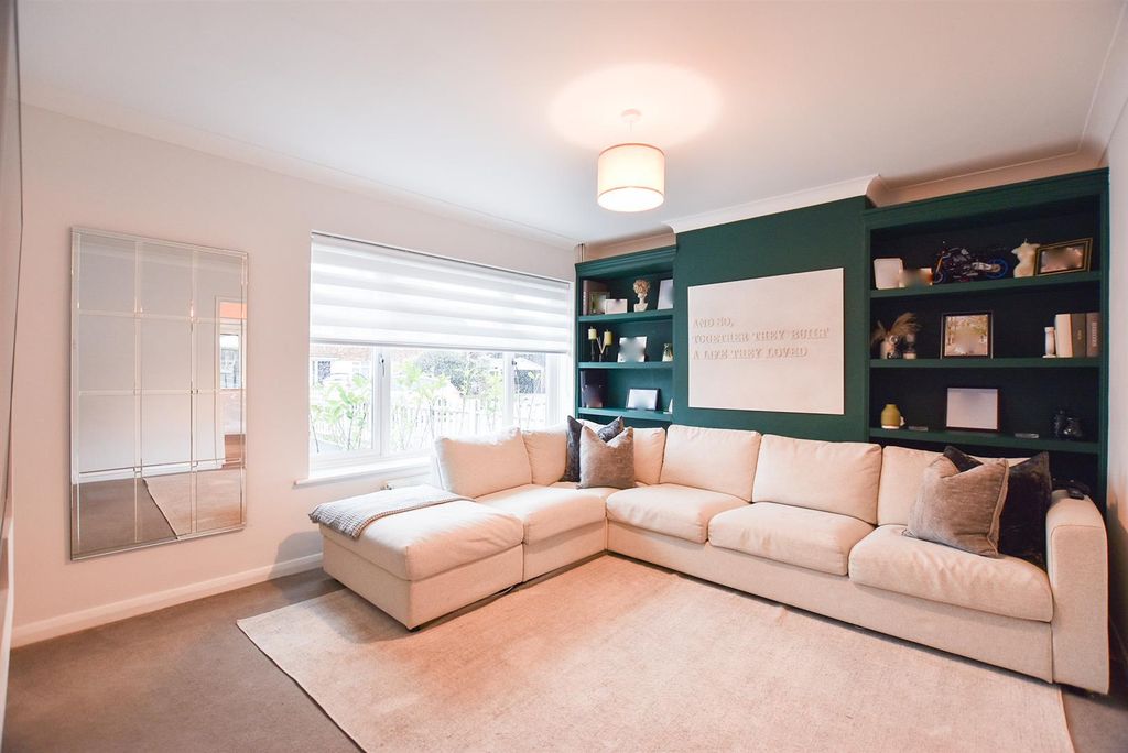 Property photo 2 of 14 Living Room.Jpg