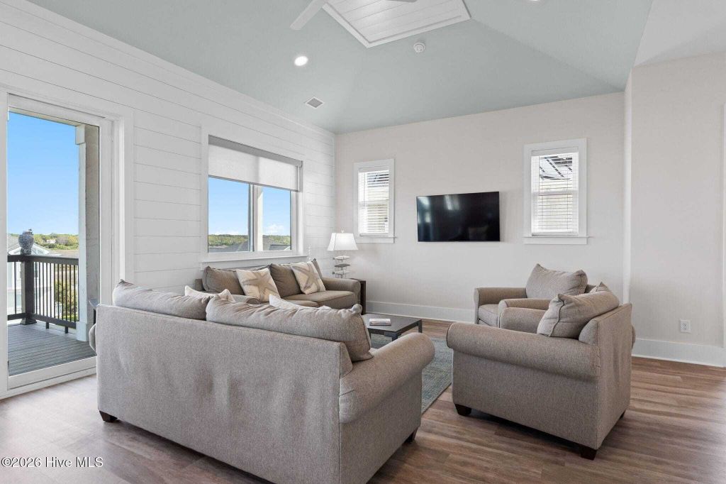 Property photo 3 of 27 <Alttext/>