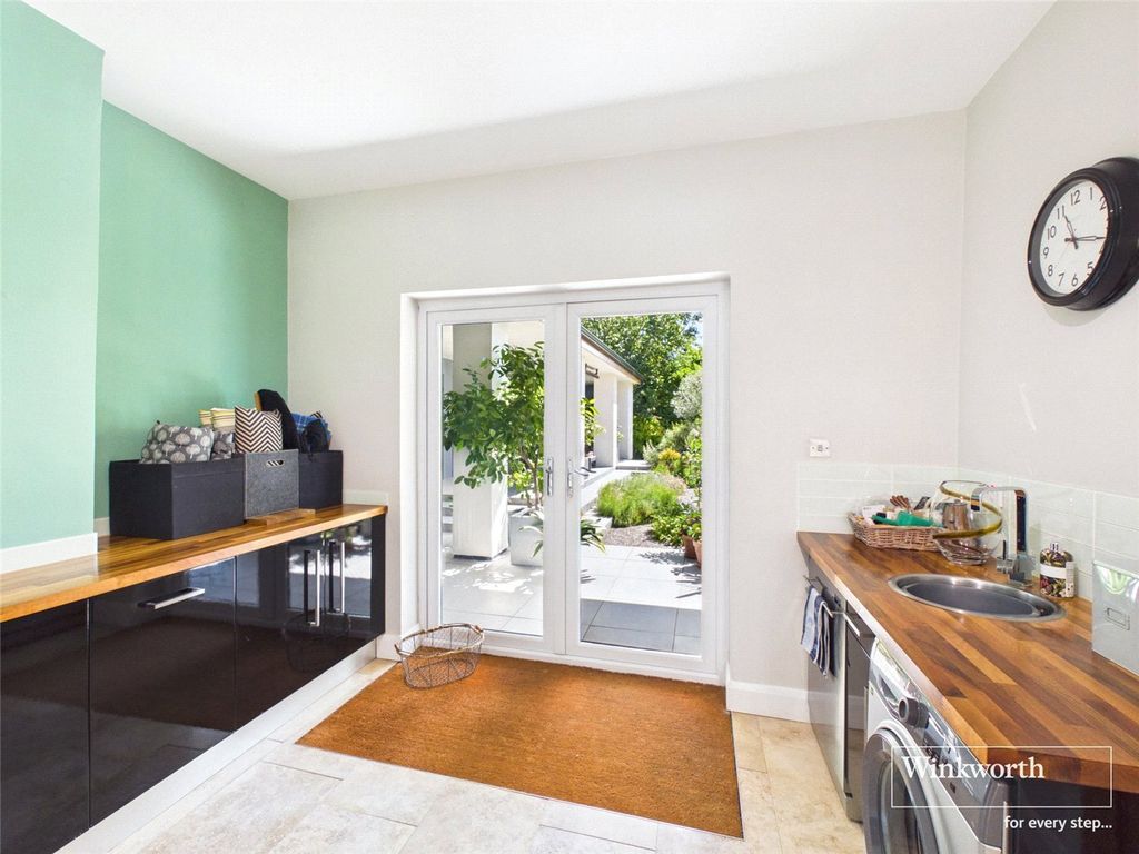 Additional image 13 of 7 bed detached house for saleNewbury Road, Headley, Thatcham, Hampshire RG19