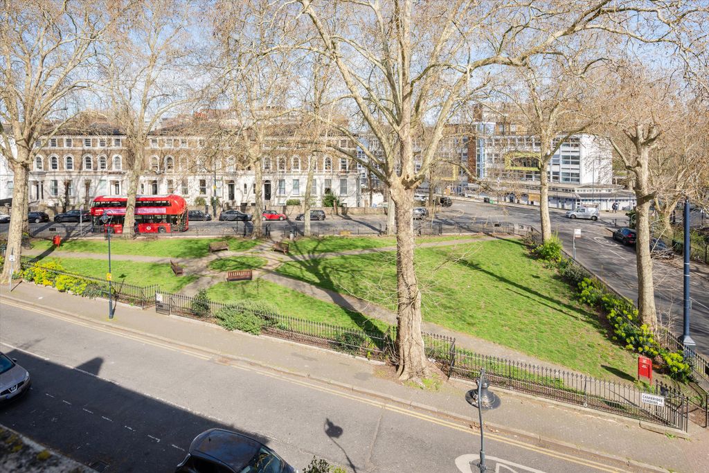 Property photo 3 of 3 Image