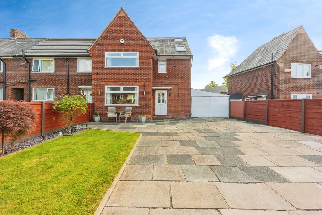 Property photo 2 of 22