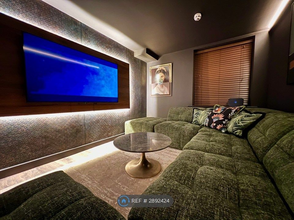 Property photo 1 of 16 Cinema Room