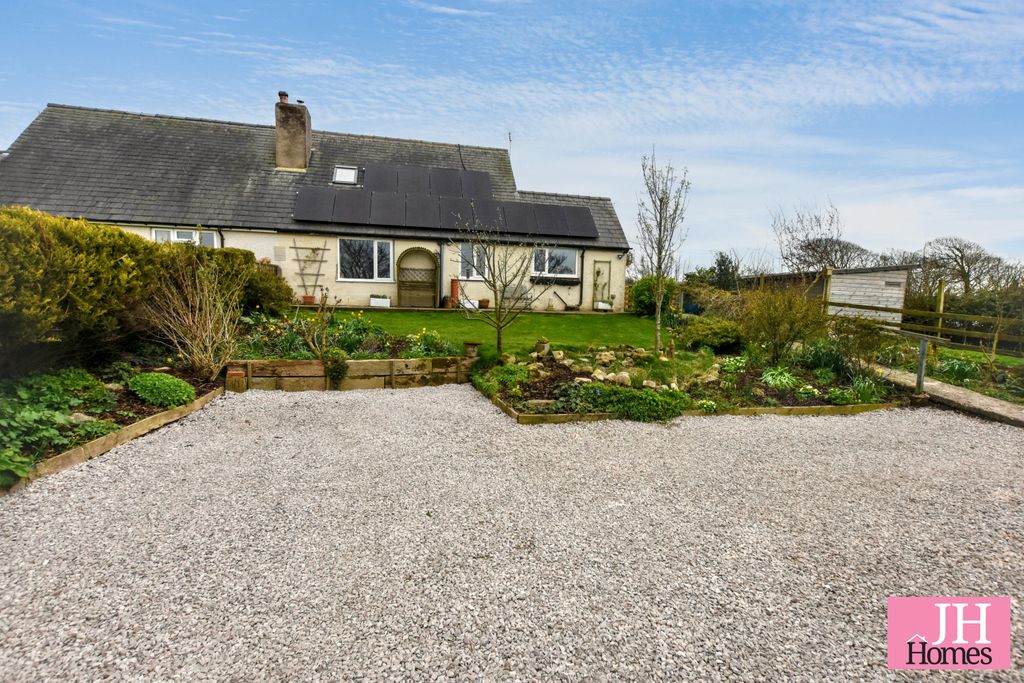 Property photo 1 of 26