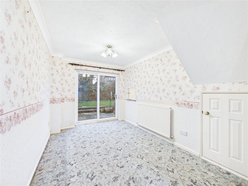 Property photo 3 of 18 Picture No. 01