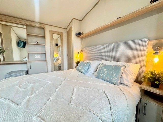 Property photo 2 of 18 Abi Windermere 2019 Car0059032 145982044.Jpeg