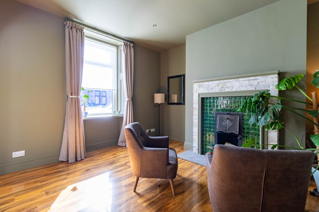 Property photo 3 of 38 Ground Floor Sitting Room