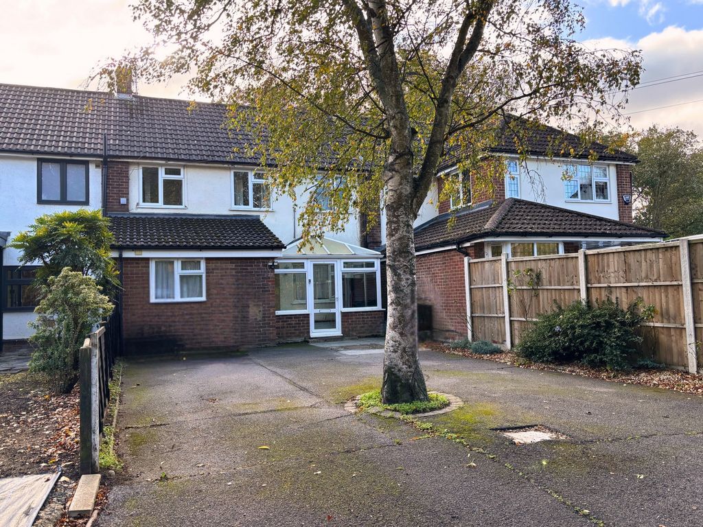 Property photo 2 of 12 Photo 11