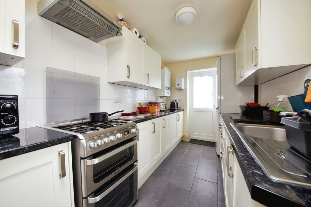 Property photo 2 of 10 Img_6301