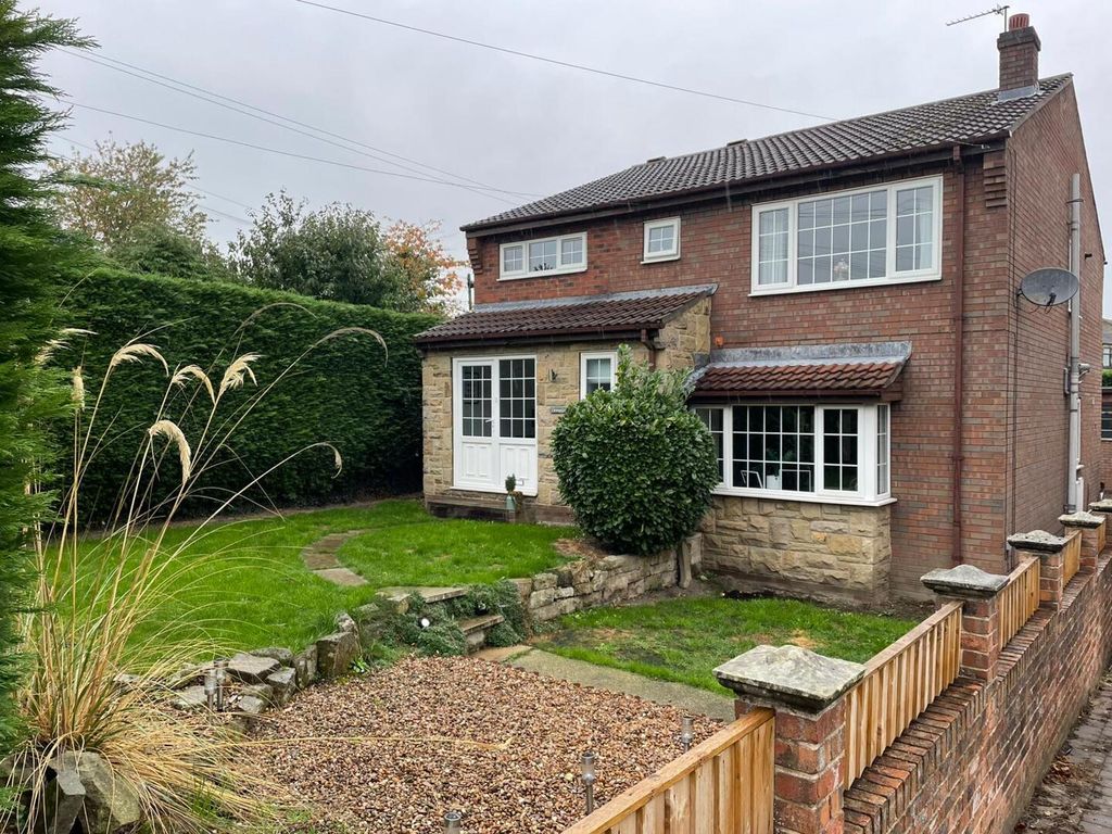 Property photo 1 of 32 Front (Exterior)