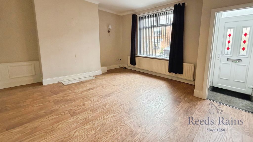 Property photo 2 of 7 Pbox-Img.Jpg