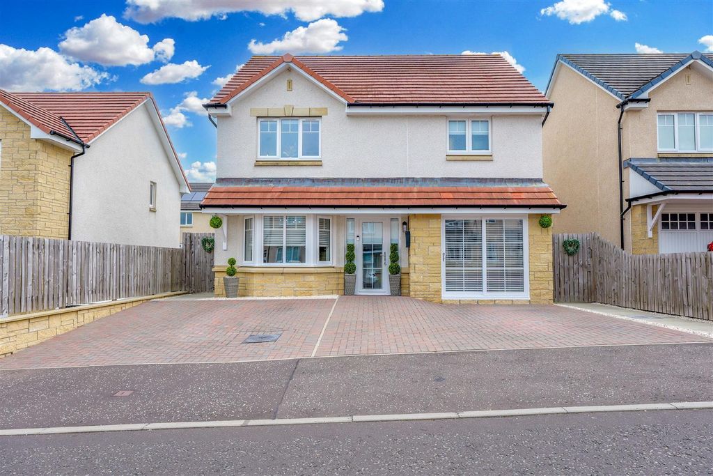 Property photo 1 of 28 1