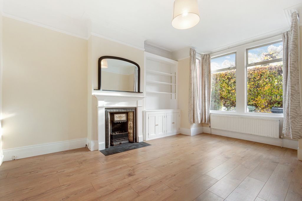 Property photo 3 of 10 Picture No. 13