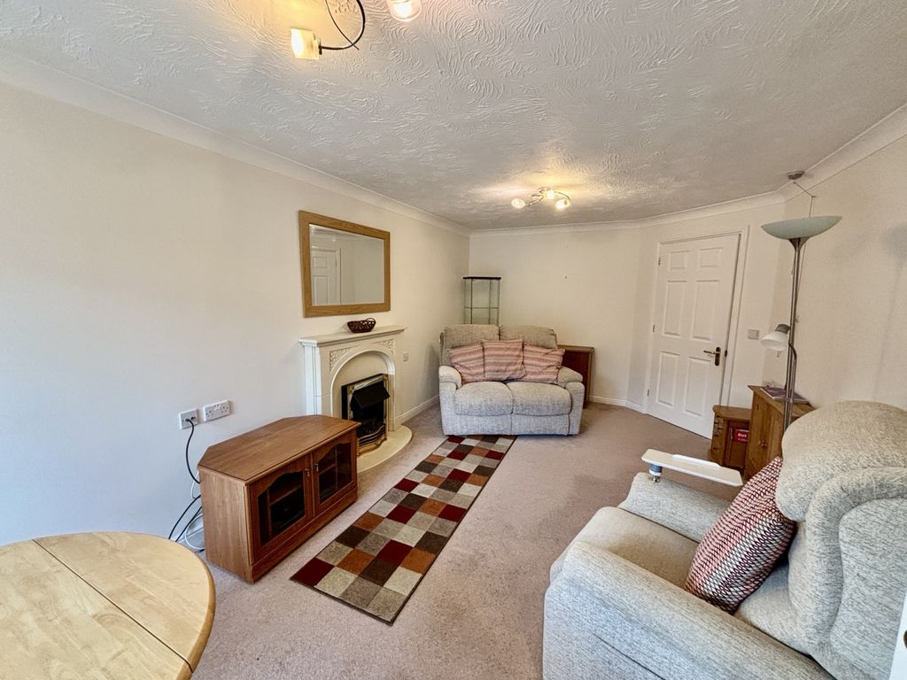Property photo 2 of 7 Gallery