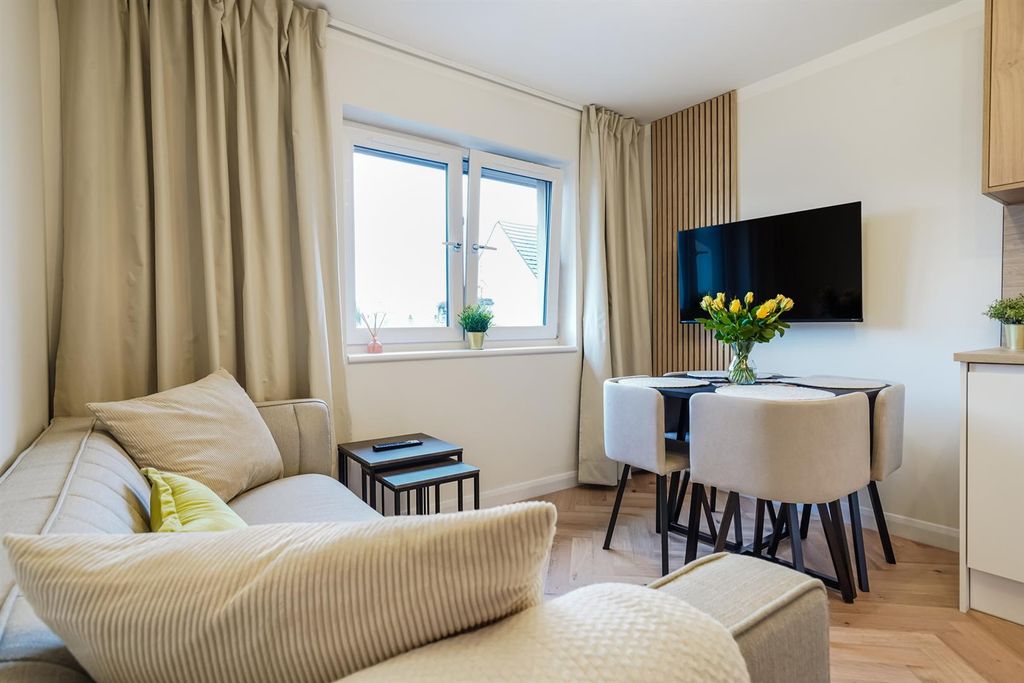 Property photo 3 of 18 4B South William St-17.Jpg