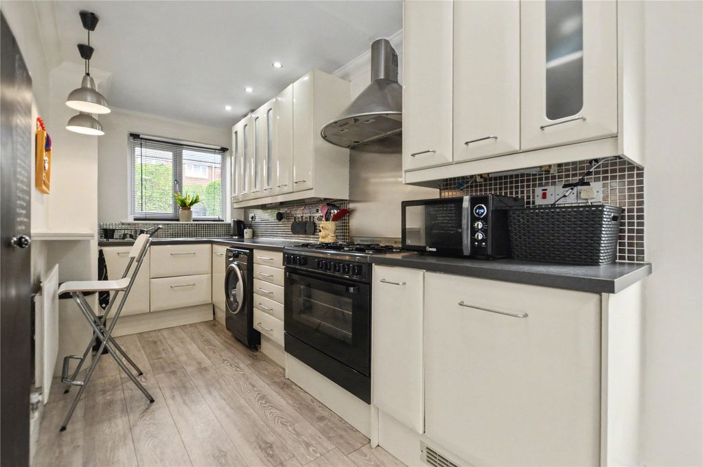 Property photo 3 of 13 Picture No. 02