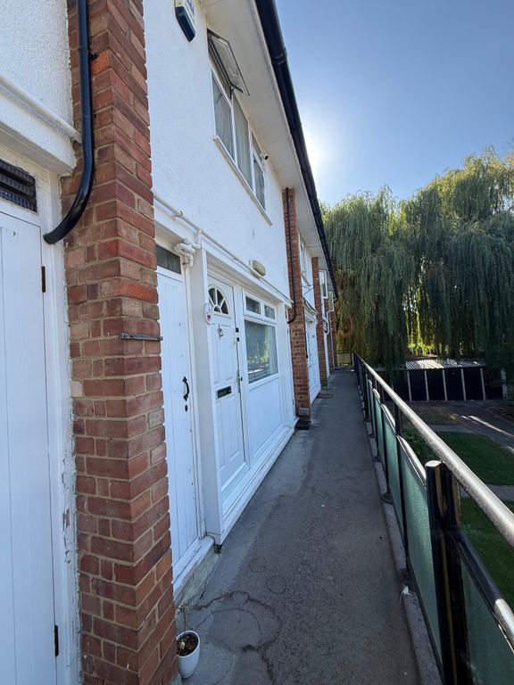 Property photo 3 of 22