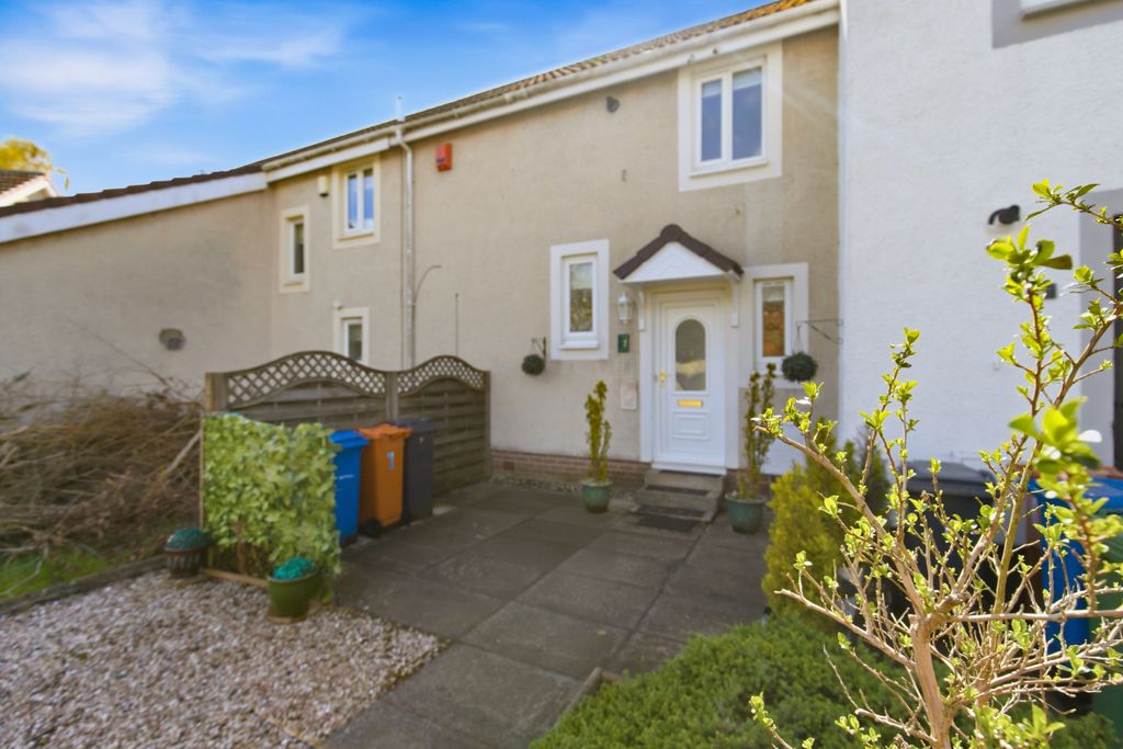 Property photo 1 of 25