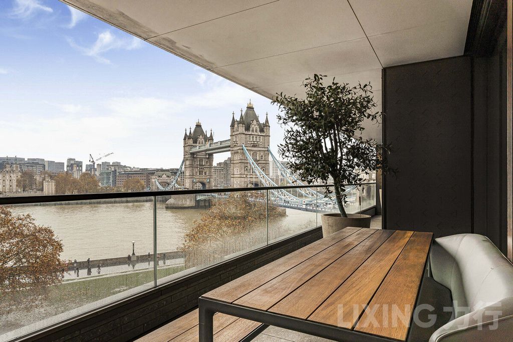 Property photo 2 of 29