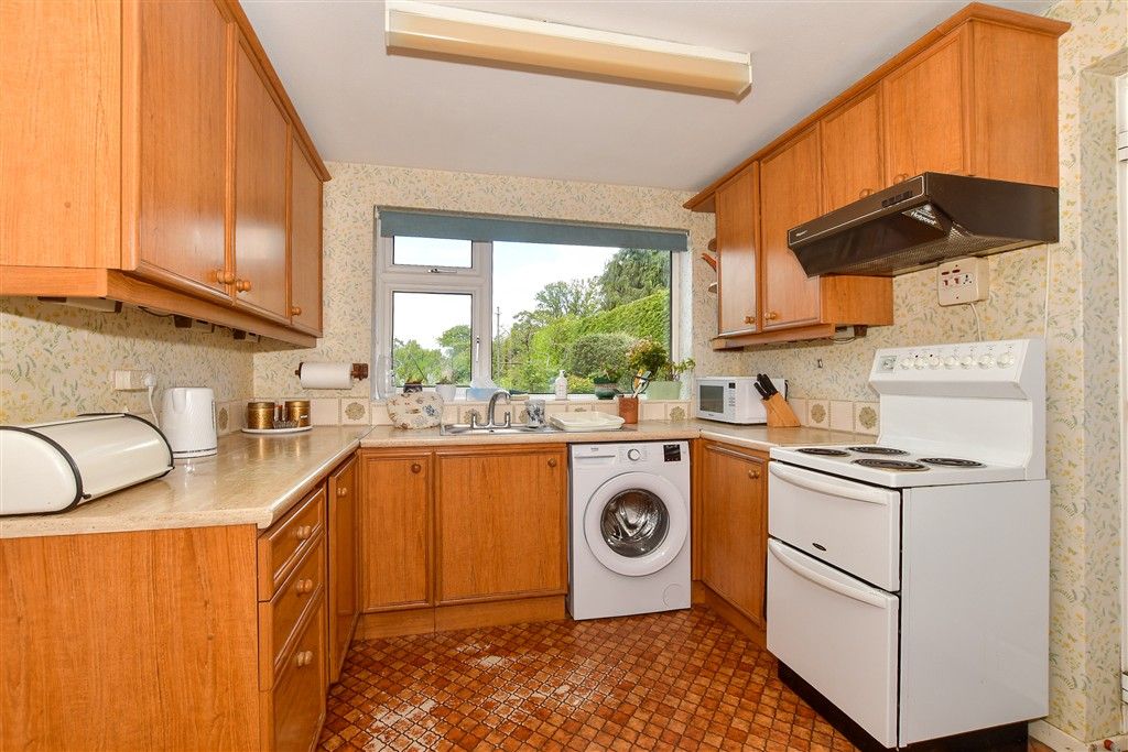 Property photo 2 of 15 Kitchen