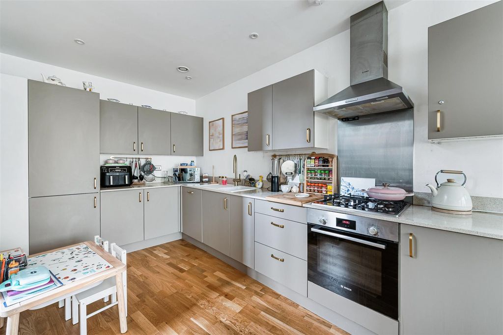 Property photo 3 of 17 Atkinson Road-6.Jpg