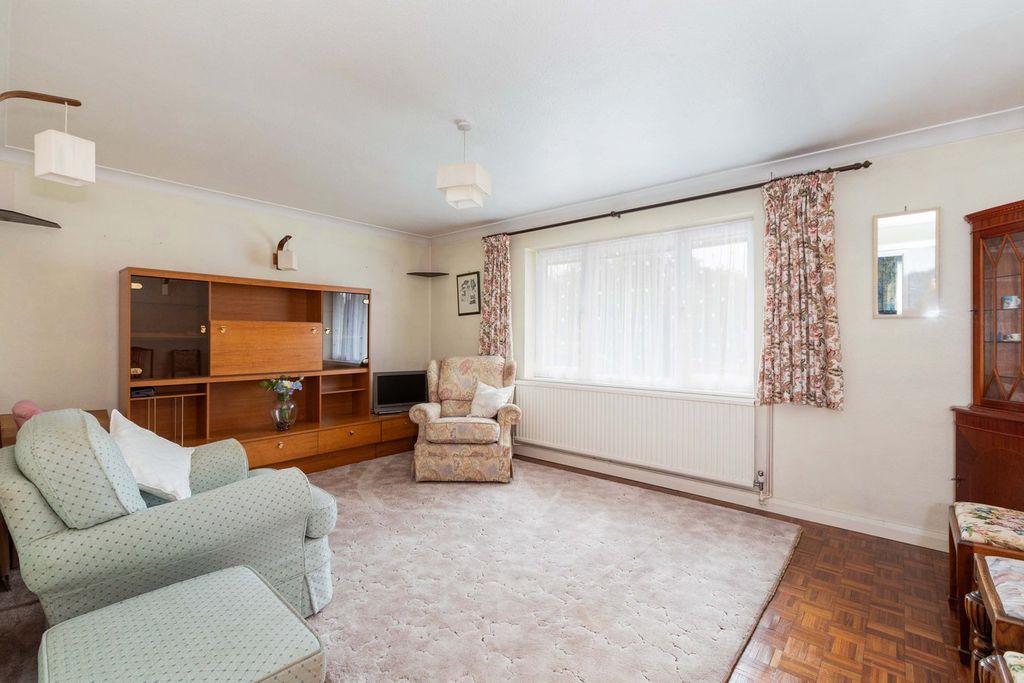 Property photo 3 of 22