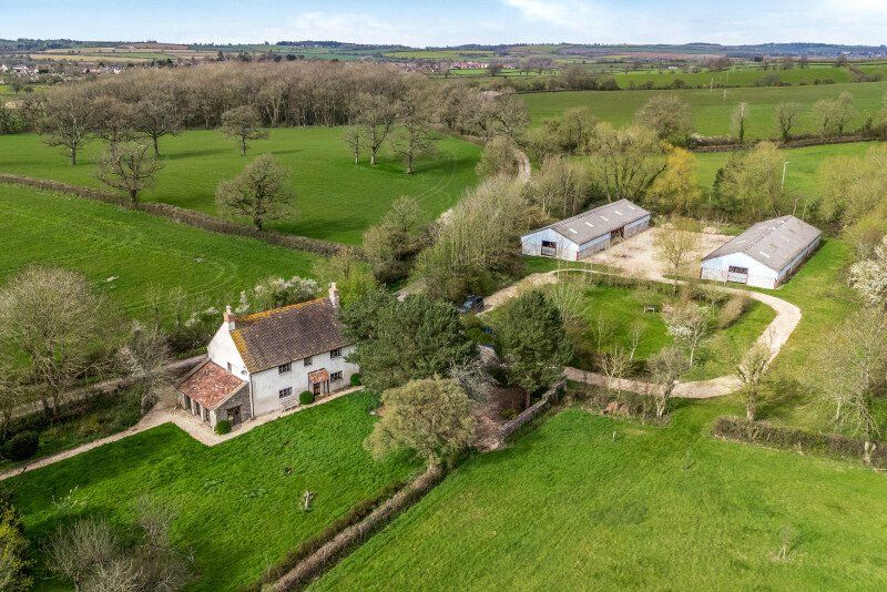 Property photo 3 of 24 Picture No. 16