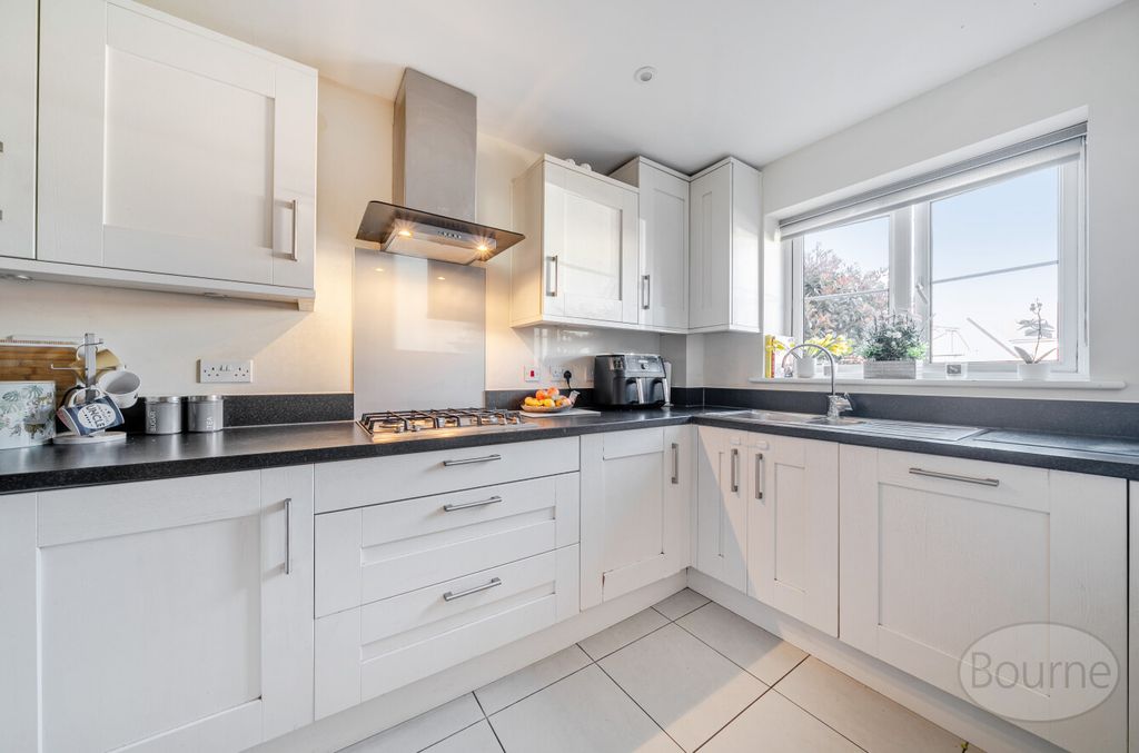 Property photo 2 of 15 8032d91c-5Fc4-424...