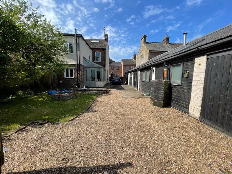 Property photo 3 of 17 Rear