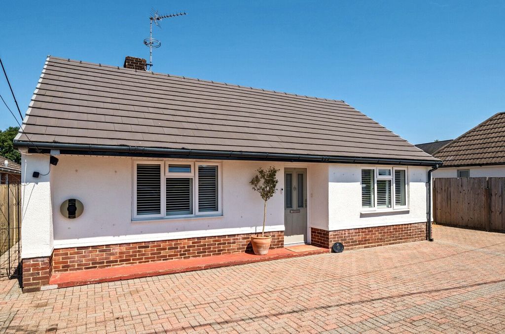 Property photo 1 of 15
