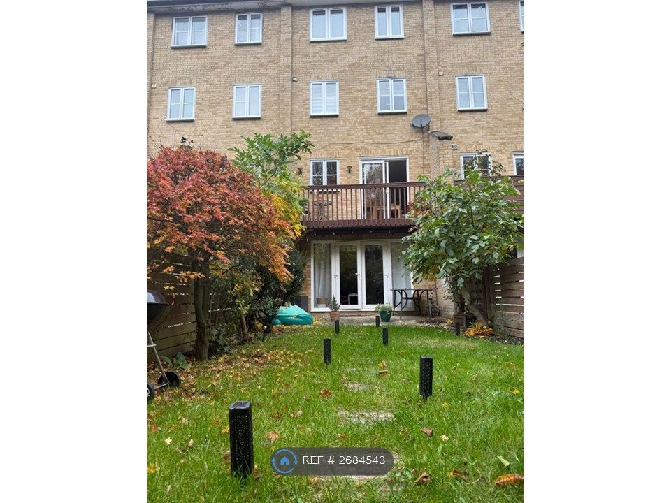 Property photo 1 of 33