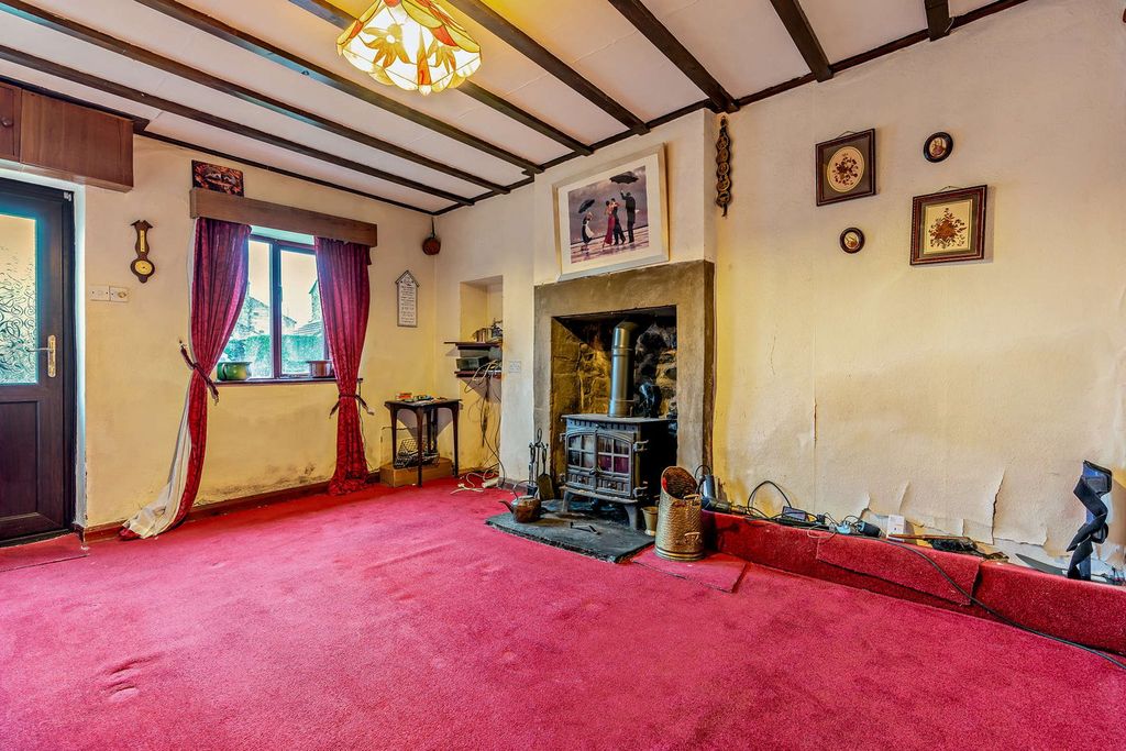 Property photo 3 of 24