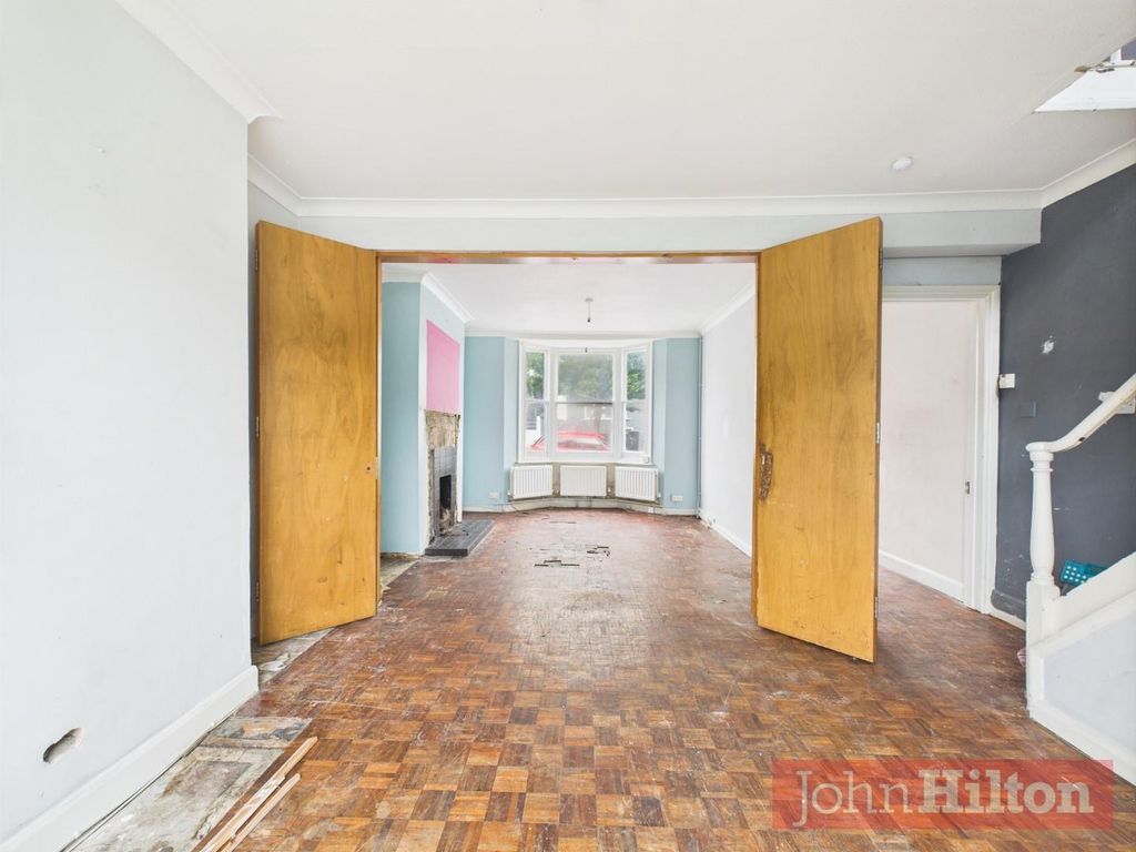 Property photo 3 of 15 Pr0526-Still002.Jpg