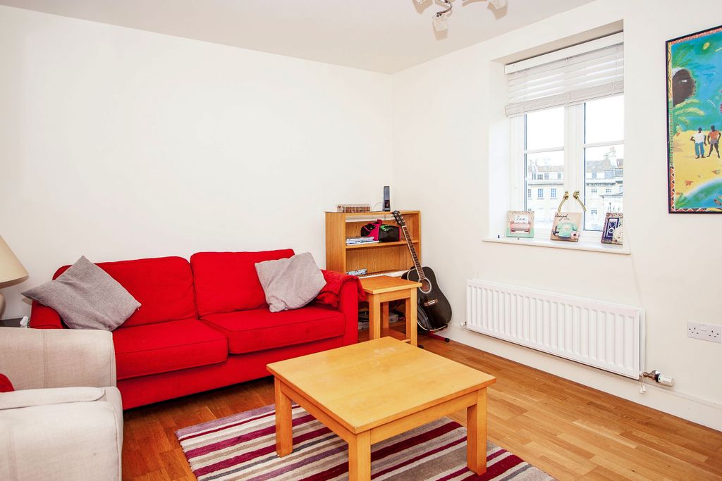 Property photo 3 of 10 3.Jpg