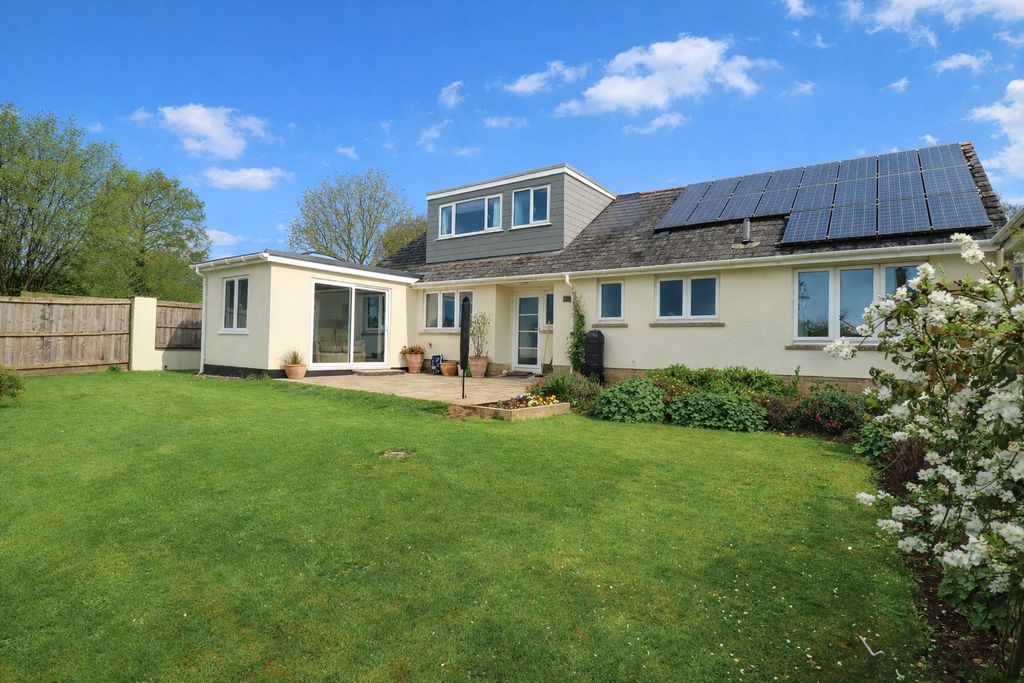 Property photo 1 of 19 1 - Picture No. 28