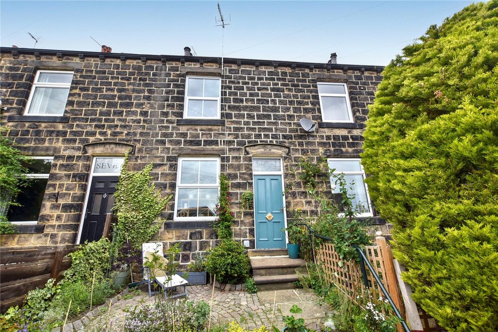 Property photo 2 of 13 Picture No. 15